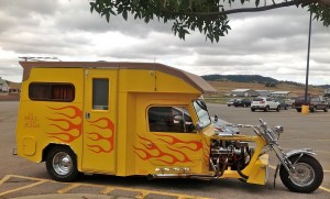 David Castillo's 'Alaska Cruiser' motorcycle RV
