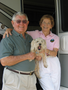 Gaylord Maxwell, RV icon, untimely death; RV-LOW conferences end