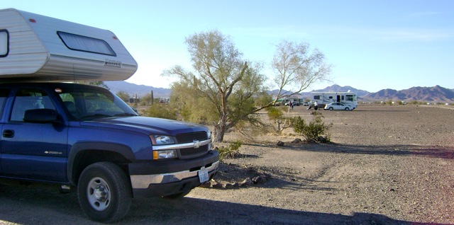 Finally made it to Quartzsite — RV snowbird heaven