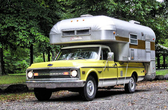 Check out this classic ’68 Silver Streak truck camper