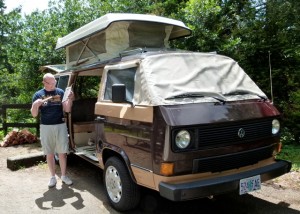 On 3rd attempt, Jeff Brown’s ’84 VW Vanagon GL finally makes it to the beach