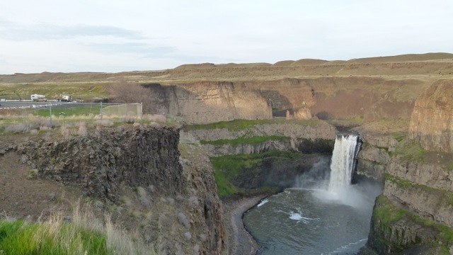 Washington state’s Palouse Falls, breathtaking view