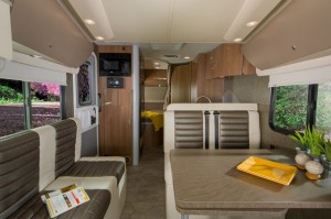 +2014_Viva_Winnebago_interior