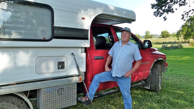 Longtime RV friends, and re-newed ones, along our Summer Oregon Trail adventure