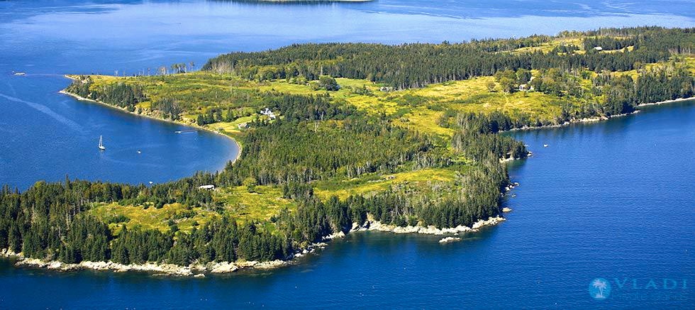 RVer Jimmy Smith remembers a stormy December night 35 years ago on a small Maine island