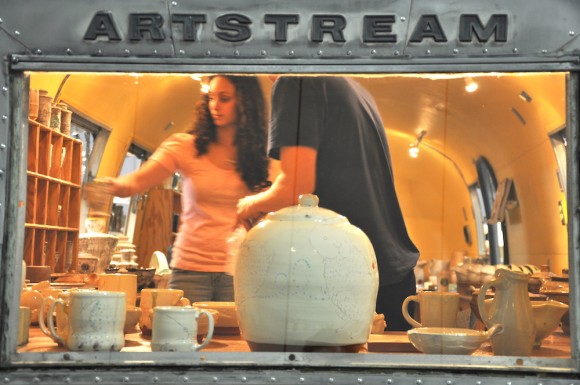 ArtStream-pottery
