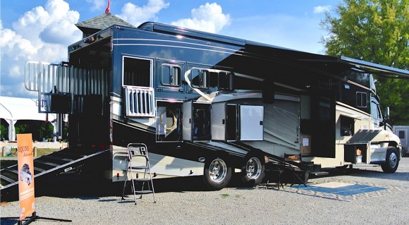 Equine RVs, part 4: Motorized Equine Motorcoach