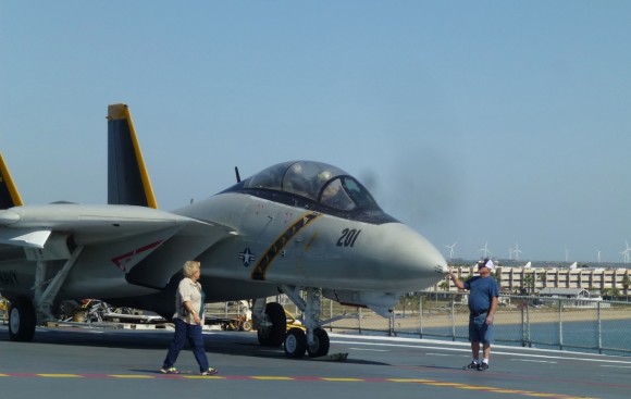 USSLexington_SherianLeeShriver_flightDeck_JulianneGCrane