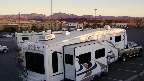 Casino Camping, part 1: RVers bank on many Casinos for free overnight blacktop boondocking